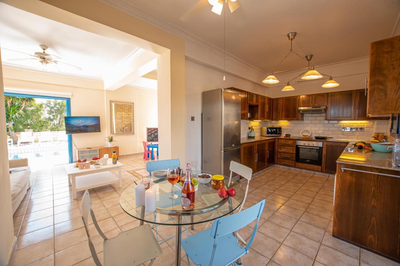 Ayia Napa Blue Villa Екстер'єр фото